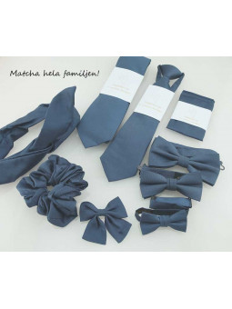 Midnattsblå slips  - Siden  - Stor och liten