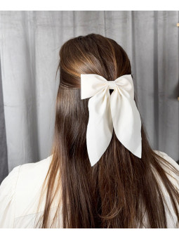 Josefin - Rosett på hårklämma